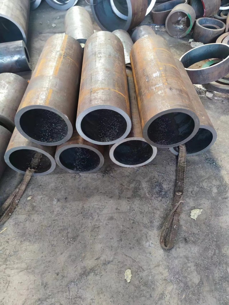 公主岭公主岭公主岭12Cr1MovG无缝钢管切割